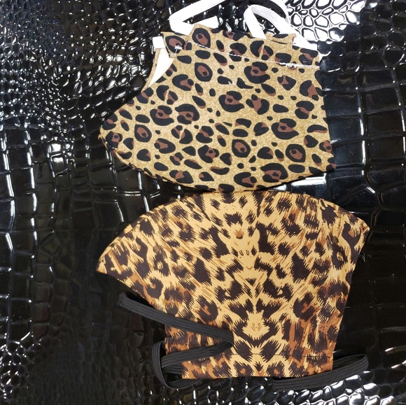 Mask - Picture 4 of 8